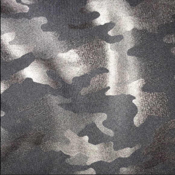 NWT! Spanx camo leggings - Picture 5 of 8
